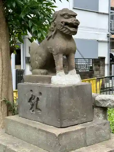 横浜一之宮神社の狛犬