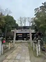 大鳥美波比神社(大鳥大社境内摂社)の{uncategorized: "未分類", other: "その他", undefined: "問題あり", building: "その他建物", grave: "お墓", sacred_gate: "鳥居", guardian: "狛犬", statue: "像", buddha: "仏像", history: "歴史", nature: "自然", garden: "庭園", animal: "動物", pagoda: "塔", temizu: "手水舎", mountain_gate: "山門・神門", sanctuary: "本殿・本堂", subordinate: "末社・摂社", art: "芸術", scenery: "景色", jizo: "地蔵", ema: "絵馬", goshuin: "御朱印", omikuji: "おみくじ", items: "授与品その他", amulet: "お守り", goshuincho: "御朱印帳", eats: "食事", festival: "お祭り", votive_dance: "神楽", shichigosan: "七五三参", wedding: "結婚式", experience: "体験その他", initially: "初詣", around: "周辺", anti_infection: "感染症対策"}