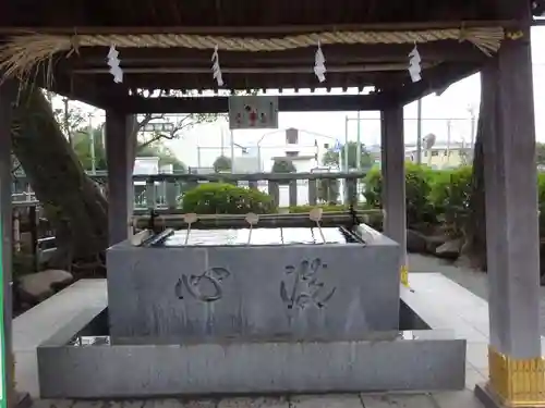 鈴鹿明神社の手水舎