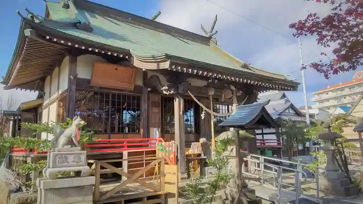 常祗稲荷神社の本殿・本堂