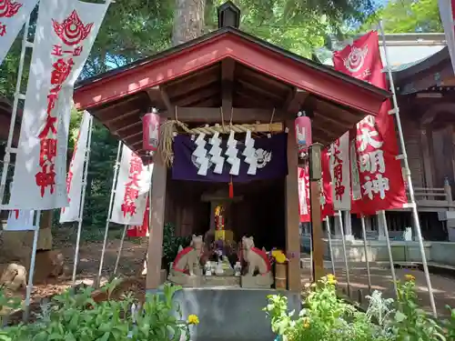 馬場氷川神社の末社