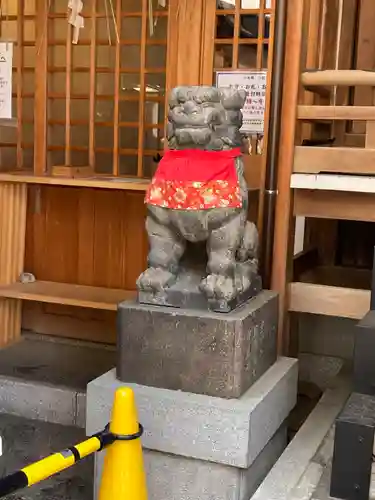 小網神社の狛犬