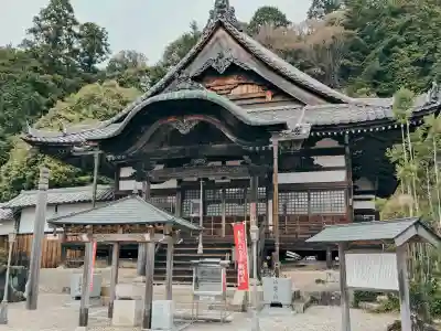 常福寺の{uncategorized: "未分類", other: "その他", undefined: "問題あり", building: "その他建物", grave: "お墓", sacred_gate: "鳥居", guardian: "狛犬", statue: "像", buddha: "仏像", history: "歴史", nature: "自然", garden: "庭園", animal: "動物", pagoda: "塔", temizu: "手水舎", mountain_gate: "山門・神門", sanctuary: "本殿・本堂", subordinate: "末社・摂社", art: "芸術", scenery: "景色", jizo: "地蔵", ema: "絵馬", goshuin: "御朱印", omikuji: "おみくじ", items: "授与品その他", amulet: "お守り", goshuincho: "御朱印帳", eats: "食事", festival: "お祭り", votive_dance: "神楽", shichigosan: "七五三参", wedding: "結婚式", experience: "体験その他", initially: "初詣", around: "周辺", anti_infection: "感染症対策"}