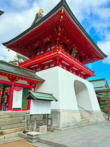 赤間神宮の山門・神門