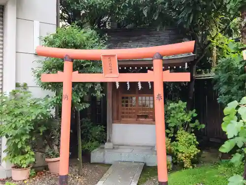 蔵前神社の末社