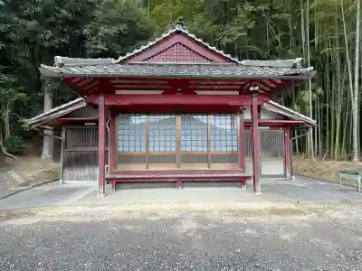 朝口観音堂の{uncategorized: "未分類", other: "その他", undefined: "問題あり", building: "その他建物", grave: "お墓", sacred_gate: "鳥居", guardian: "狛犬", statue: "像", buddha: "仏像", history: "歴史", nature: "自然", garden: "庭園", animal: "動物", pagoda: "塔", temizu: "手水舎", mountain_gate: "山門・神門", sanctuary: "本殿・本堂", subordinate: "末社・摂社", art: "芸術", scenery: "景色", jizo: "地蔵", ema: "絵馬", goshuin: "御朱印", omikuji: "おみくじ", items: "授与品その他", amulet: "お守り", goshuincho: "御朱印帳", eats: "食事", festival: "お祭り", votive_dance: "神楽", shichigosan: "七五三参", wedding: "結婚式", experience: "体験その他", initially: "初詣", around: "周辺", anti_infection: "感染症対策"}