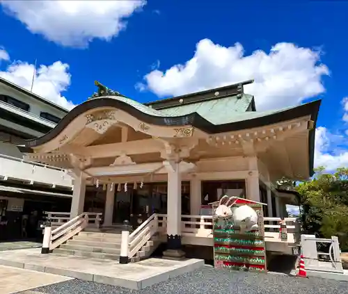 岡山神社の本殿