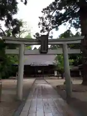 鎮守府八幡宮の鳥居