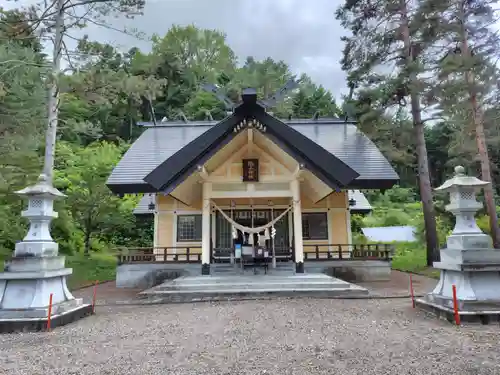 滝上神社(北海道)