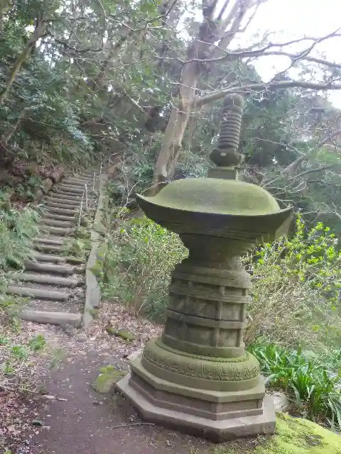 安國論寺(安国論寺)の塔