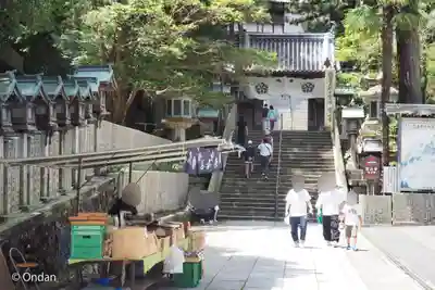 宝山寺(奈良県)