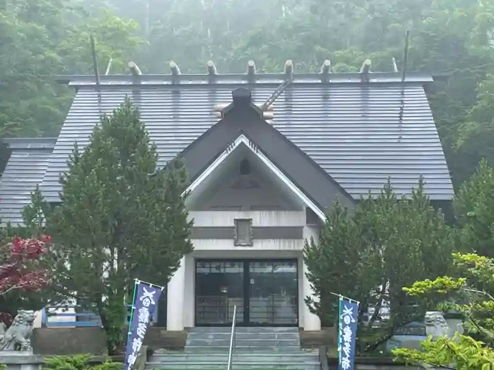 霧多布神社の本殿・本堂