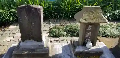 小向三輪神社の末社・摂社