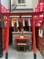 宝童稲荷神社の{uncategorized: "未分類", other: "その他", undefined: "問題あり", building: "その他建物", grave: "お墓", sacred_gate: "鳥居", guardian: "狛犬", statue: "像", buddha: "仏像", history: "歴史", nature: "自然", garden: "庭園", animal: "動物", pagoda: "塔", temizu: "手水舎", mountain_gate: "山門・神門", sanctuary: "本殿・本堂", subordinate: "末社・摂社", art: "芸術", scenery: "景色", jizo: "地蔵", ema: "絵馬", goshuin: "御朱印", omikuji: "おみくじ", items: "授与品その他", amulet: "お守り", goshuincho: "御朱印帳", eats: "食事", festival: "お祭り", votive_dance: "神楽", shichigosan: "七五三参", wedding: "結婚式", experience: "体験その他", initially: "初詣", around: "周辺", anti_infection: "感染症対策"}