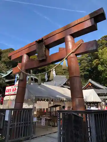 由加山 由加神社本宮の鳥居