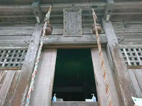 須波阿湏疑神社の本殿