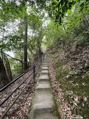 石上布都魂神社(岡山県)