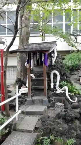 蛇窪神社の末社