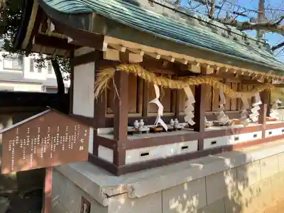 岩屋神社の末社・摂社
