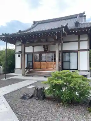 極楽寺の本殿・本堂