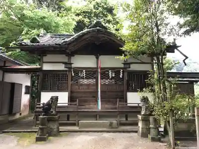 白髭神社の本殿・本堂