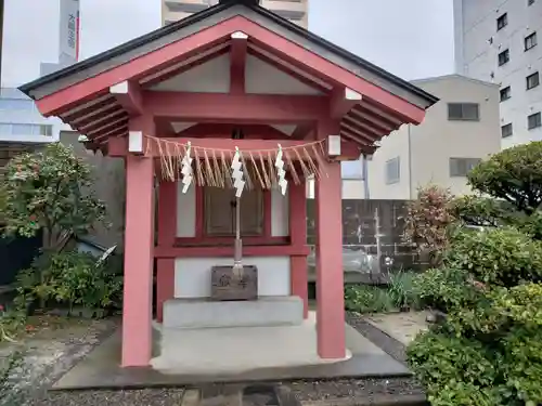 粟島神社の本殿・本堂