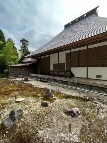 妙感寺の本殿・本堂