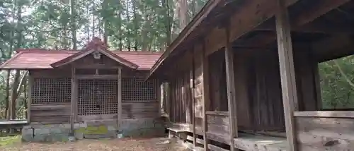 秋葉神社の{uncategorized: "未分類", other: "その他", undefined: "問題あり", building: "その他建物", grave: "お墓", sacred_gate: "鳥居", guardian: "狛犬", statue: "像", buddha: "仏像", history: "歴史", nature: "自然", garden: "庭園", animal: "動物", pagoda: "塔", temizu: "手水舎", mountain_gate: "山門・神門", sanctuary: "本殿・本堂", subordinate: "末社・摂社", art: "芸術", scenery: "景色", jizo: "地蔵", ema: "絵馬", goshuin: "御朱印", omikuji: "おみくじ", items: "授与品その他", amulet: "お守り", goshuincho: "御朱印帳", eats: "食事", festival: "お祭り", votive_dance: "神楽", shichigosan: "七五三参", wedding: "結婚式", experience: "体験その他", initially: "初詣", around: "周辺", anti_infection: "感染症対策"}