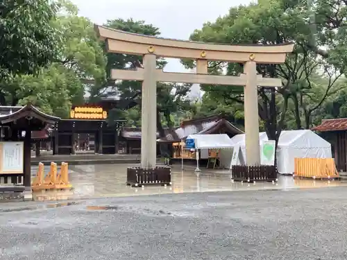 明治神宮の鳥居