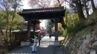 金峯山寺の山門・神門