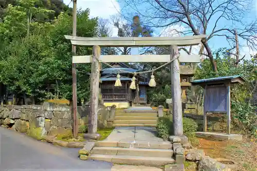 加佐奈子神社の鳥居