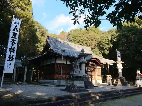八王子神社の本殿・本堂