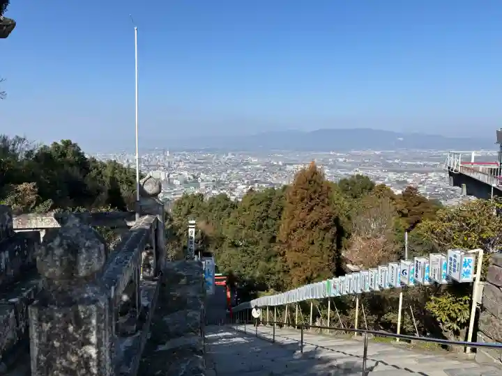 高良大社の{uncategorized: "未分類", other: "その他", undefined: "問題あり", building: "その他建物", grave: "お墓", sacred_gate: "鳥居", guardian: "狛犬", statue: "像", buddha: "仏像", history: "歴史", nature: "自然", garden: "庭園", animal: "動物", pagoda: "塔", temizu: "手水舎", mountain_gate: "山門・神門", sanctuary: "本殿・本堂", subordinate: "末社・摂社", art: "芸術", scenery: "景色", jizo: "地蔵", ema: "絵馬", goshuin: "御朱印", omikuji: "おみくじ", items: "授与品その他", amulet: "お守り", goshuincho: "御朱印帳", eats: "食事", festival: "お祭り", votive_dance: "神楽", shichigosan: "七五三参", wedding: "結婚式", experience: "体験その他", initially: "初詣", around: "周辺", anti_infection: "感染症対策"}