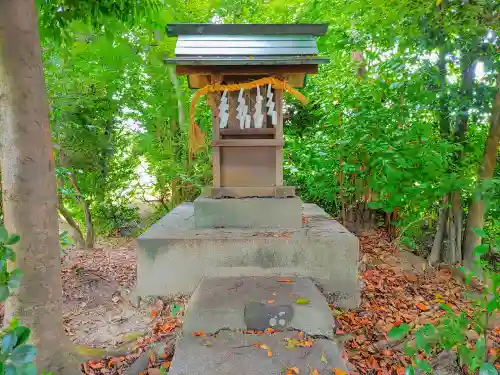 澳津社（一色森山）の末社・摂社