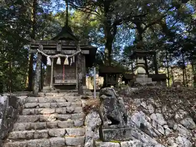 日咩坂鐘乳穴神社の末社・摂社