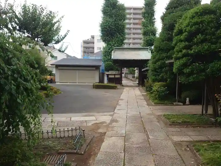 実蔵院の山門・神門