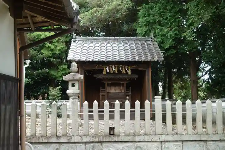 小宮神社の末社・摂社