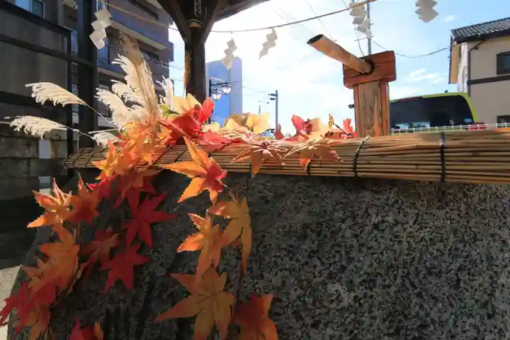 阿邪訶根神社の手水舎