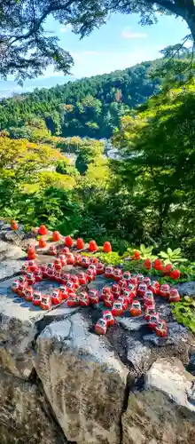 勝尾寺の{uncategorized: "未分類", other: "その他", undefined: "問題あり", building: "その他建物", grave: "お墓", sacred_gate: "鳥居", guardian: "狛犬", statue: "像", buddha: "仏像", history: "歴史", nature: "自然", garden: "庭園", animal: "動物", pagoda: "塔", temizu: "手水舎", mountain_gate: "山門・神門", sanctuary: "本殿・本堂", subordinate: "末社・摂社", art: "芸術", scenery: "景色", jizo: "地蔵", ema: "絵馬", goshuin: "御朱印", omikuji: "おみくじ", items: "授与品その他", amulet: "お守り", goshuincho: "御朱印帳", eats: "食事", festival: "お祭り", votive_dance: "神楽", shichigosan: "七五三参", wedding: "結婚式", experience: "体験その他", initially: "初詣", around: "周辺", anti_infection: "感染症対策"}