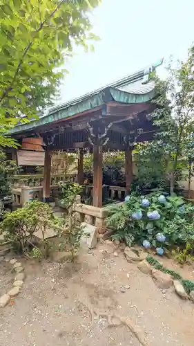 小野照崎神社の手水