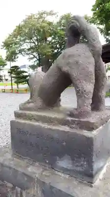 伊達神社の狛犬