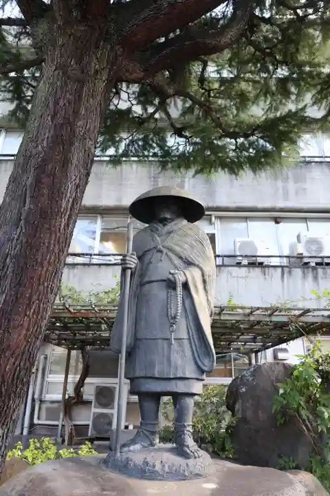 東本願寺(東京都)