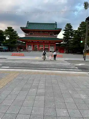 平安神宮の山門