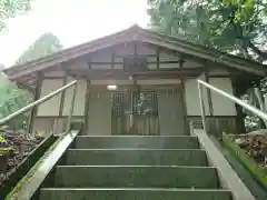 小鷹神社の本殿