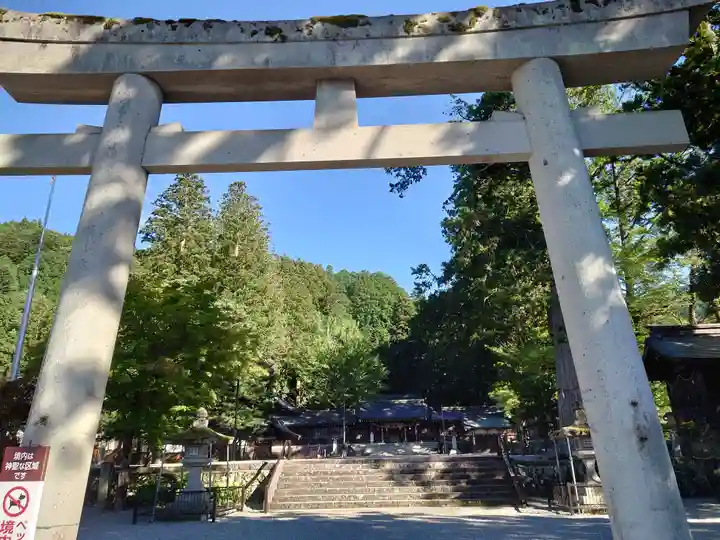 飛驒一宮水無神社(岐阜県)