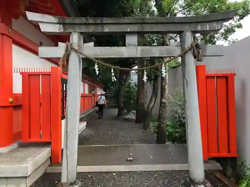 金神社の鳥居