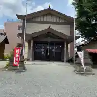 日野八坂神社の{uncategorized: "未分類", other: "その他", undefined: "問題あり", building: "その他建物", grave: "お墓", sacred_gate: "鳥居", guardian: "狛犬", statue: "像", buddha: "仏像", history: "歴史", nature: "自然", garden: "庭園", animal: "動物", pagoda: "塔", temizu: "手水舎", mountain_gate: "山門・神門", sanctuary: "本殿・本堂", subordinate: "末社・摂社", art: "芸術", scenery: "景色", jizo: "地蔵", ema: "絵馬", goshuin: "御朱印", omikuji: "おみくじ", items: "授与品その他", amulet: "お守り", goshuincho: "御朱印帳", eats: "食事", festival: "お祭り", votive_dance: "神楽", shichigosan: "七五三参", wedding: "結婚式", experience: "体験その他", initially: "初詣", around: "周辺", anti_infection: "感染症対策"}