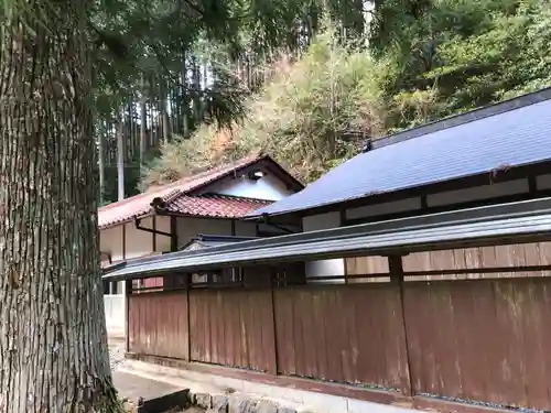 皆瀬神社の建物その他