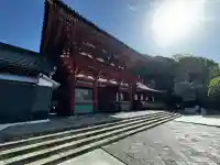 鶴岡八幡宮の{uncategorized: "未分類", other: "その他", undefined: "問題あり", building: "その他建物", grave: "お墓", sacred_gate: "鳥居", guardian: "狛犬", statue: "像", buddha: "仏像", history: "歴史", nature: "自然", garden: "庭園", animal: "動物", pagoda: "塔", temizu: "手水舎", mountain_gate: "山門・神門", sanctuary: "本殿・本堂", subordinate: "末社・摂社", art: "芸術", scenery: "景色", jizo: "地蔵", ema: "絵馬", goshuin: "御朱印", omikuji: "おみくじ", items: "授与品その他", amulet: "お守り", goshuincho: "御朱印帳", eats: "食事", festival: "お祭り", votive_dance: "神楽", shichigosan: "七五三参", wedding: "結婚式", experience: "体験その他", initially: "初詣", around: "周辺", anti_infection: "感染症対策"}