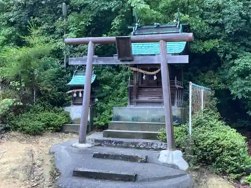 高家八幡神社の末社